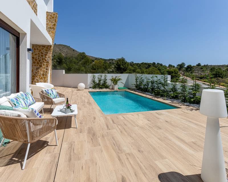 4 bedroom Villa for sale in Finestrat - € 920,000 (Ref: 9989689)