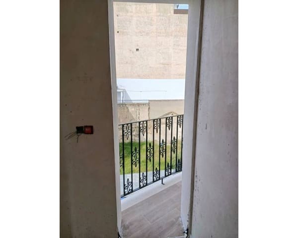 Apartamento de 2 habitaciones en Bigastro en venta - 176.000 € (Ref: 9989702)