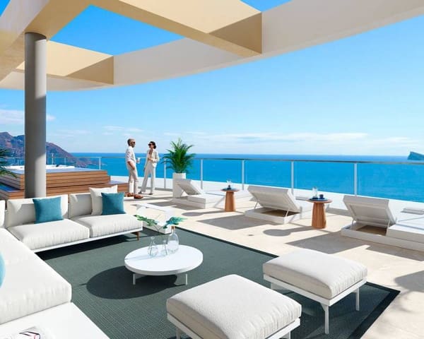 4 soveværelse Lejlighed til salg i Playa Poniente, Benidorm med swimmingpool - € 1.429.000 (Ref: 9989712)