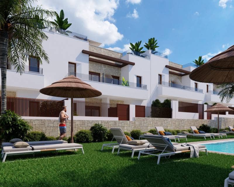 3 soverom Kjedet enebolig til salgs i Orihuela Costa med svømmebasseng - € 340 000 (Ref: 9989718)