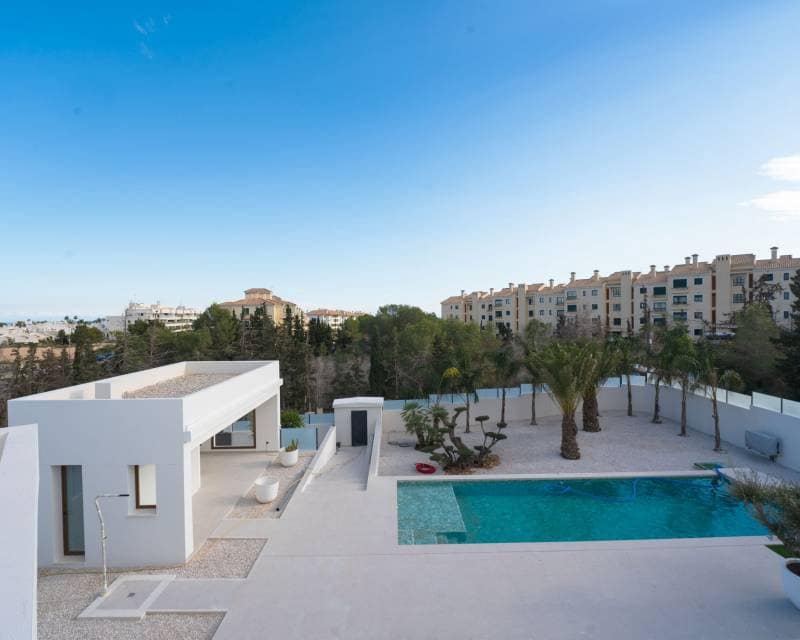 4 soverom Villa til salgs i Ciudad Quesada - € 1 590 000 (Ref: 9989722)