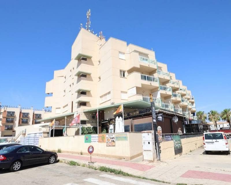 Ático de 2 habitaciones en Cabo Roig en venta - 239.000 € (Ref: 9989892)