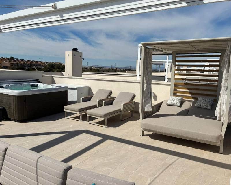 3 soveværelse Penthouse til salg i Los Altos med swimmingpool - € 529.000 (Ref: 9991534)