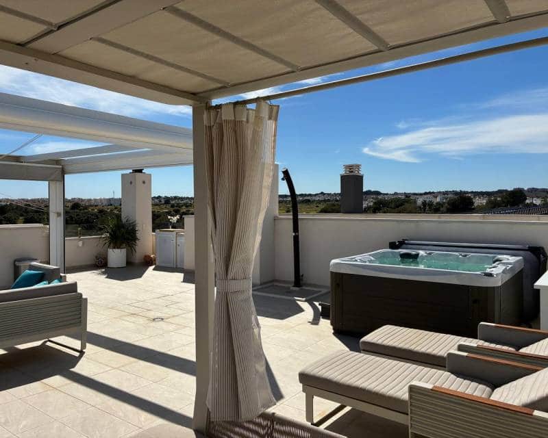 3 soveværelse Penthouse til salg i Los Altos med swimmingpool - € 529.000 (Ref: 9991534)