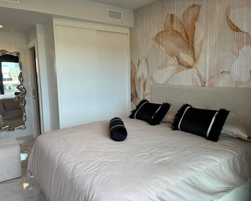 3 soveværelse Penthouse til salg i Los Altos med swimmingpool - € 529.000 (Ref: 9991534)