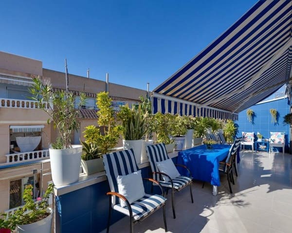 3 soveværelse Penthouse til salg i Playa de los Locos, Torrevieja med swimmingpool - € 350.000 (Ref: 9991854)