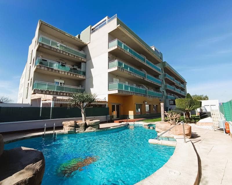 2 makuuhuone Kattohuoneisto myytävänä paikassa Cabo Roig mukana uima-altaan - 219 000 € (Ref: 9991855)