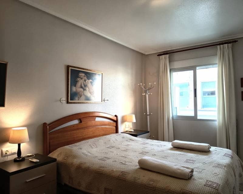 2 makuuhuone Kattohuoneisto myytävänä paikassa Cabo Roig mukana uima-altaan - 219 000 € (Ref: 9991855)