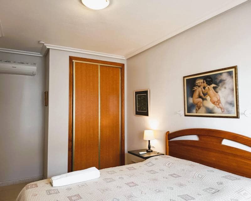 2 makuuhuone Kattohuoneisto myytävänä paikassa Cabo Roig mukana uima-altaan - 219 000 € (Ref: 9991855)