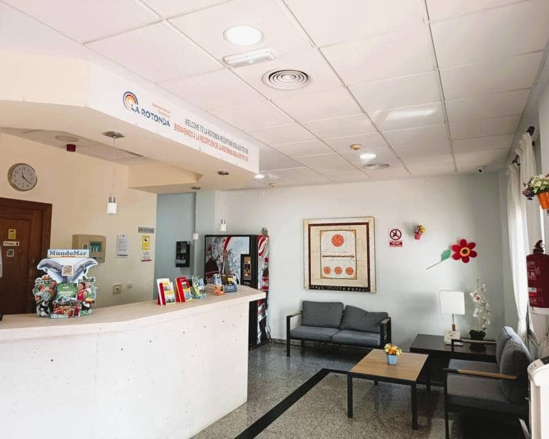 2 makuuhuone Kattohuoneisto myytävänä paikassa Cabo Roig mukana uima-altaan - 219 000 € (Ref: 9991855)