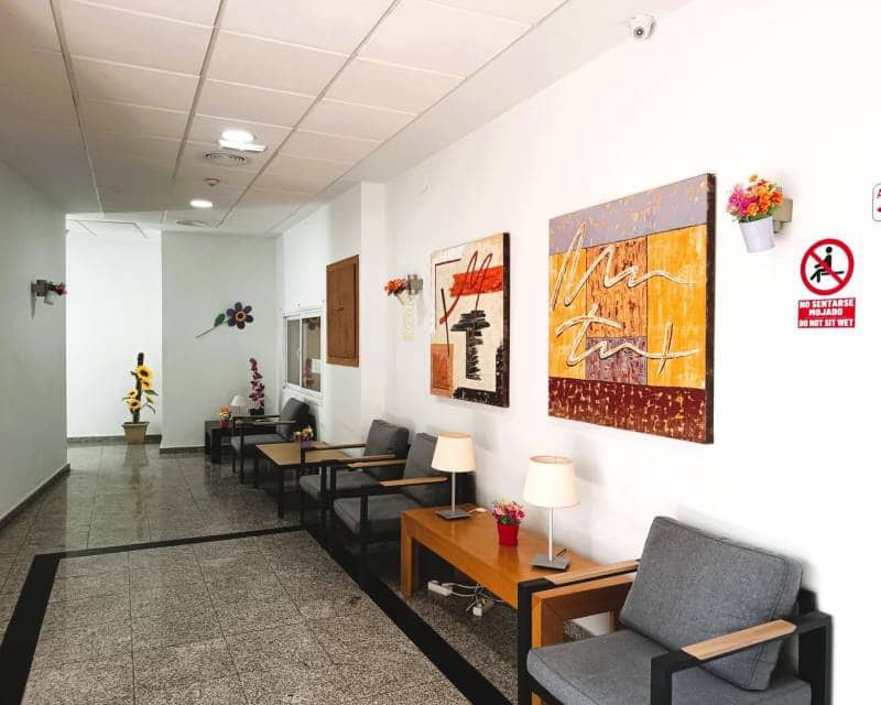 2 makuuhuone Kattohuoneisto myytävänä paikassa Cabo Roig mukana uima-altaan - 219 000 € (Ref: 9991855)