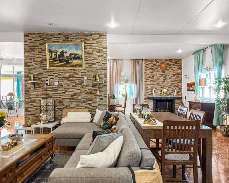 7 soveværelse Villa til salg i Ciudad Quesada med swimmingpool - € 1.299.000 (Ref: 9991997)