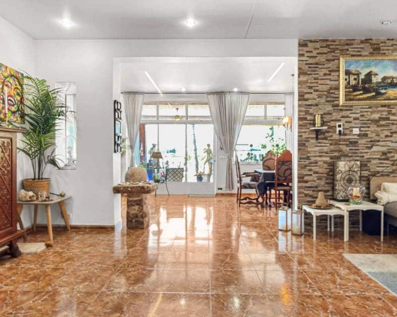 7 soveværelse Villa til salg i Ciudad Quesada med swimmingpool - € 1.299.000 (Ref: 9991997)