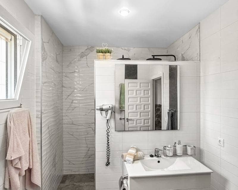7 soveværelse Villa til salg i Ciudad Quesada med swimmingpool - € 1.299.000 (Ref: 9991997)