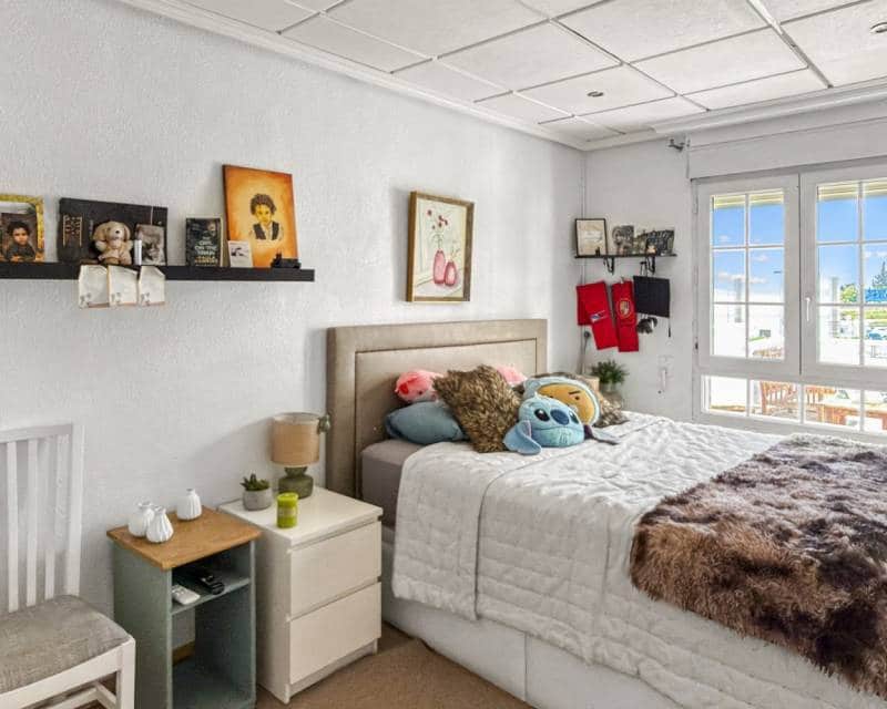 7 soveværelse Villa til salg i Ciudad Quesada med swimmingpool - € 1.299.000 (Ref: 9991997)