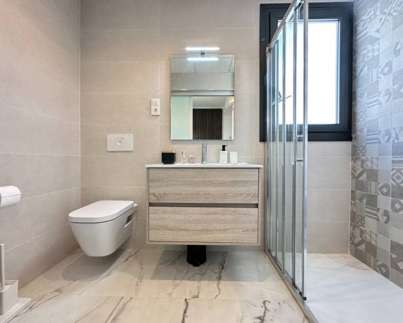 2 chambre Penthouse à vendre à Playa Flamenca avec piscine - 595 000 € (Ref: 9991998)