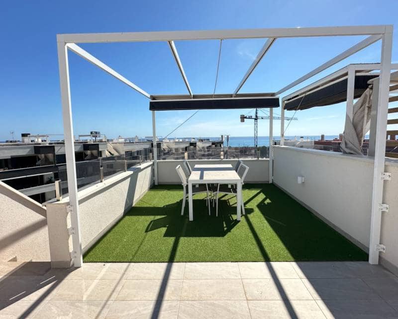 2 chambre Penthouse à vendre à Playa Flamenca avec piscine - 595 000 € (Ref: 9991998)