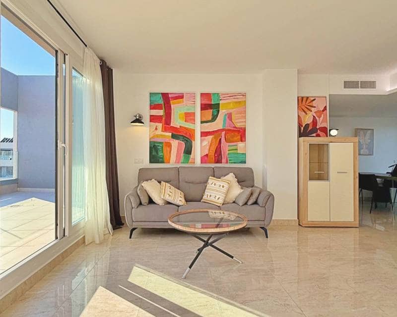 3 Zimmer Penthouse zu verkaufen in Punta Prima - 765.000 € (Ref: 9991999)