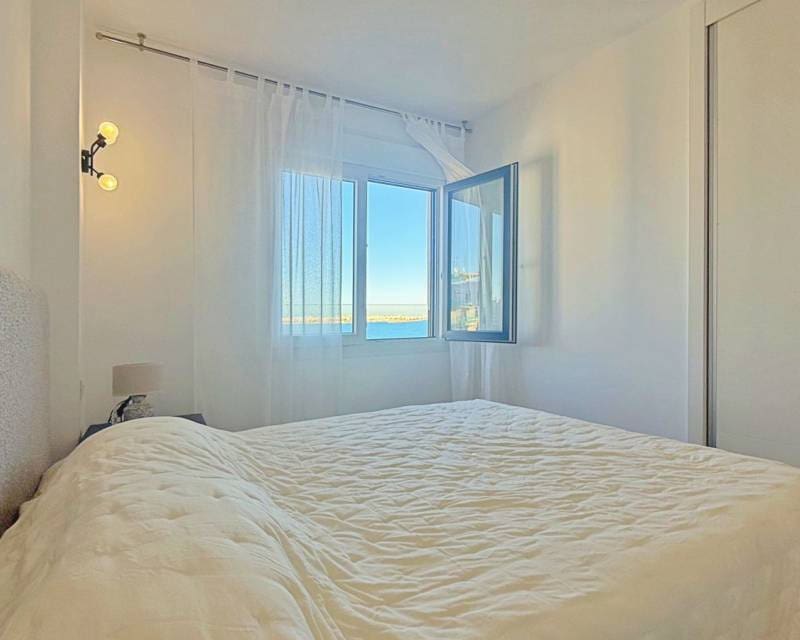 3 Zimmer Penthouse zu verkaufen in Punta Prima - 765.000 € (Ref: 9991999)