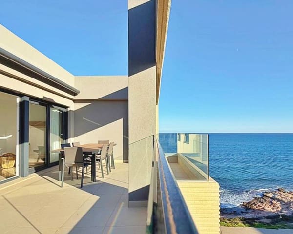 3 soverom Penthouse til salgs i Punta Prima, Torrevieja - € 765 000 (Ref: 9991999)