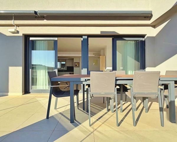 3 soverom Penthouse til salgs i Punta Prima, Torrevieja - € 765 000 (Ref: 9991999)