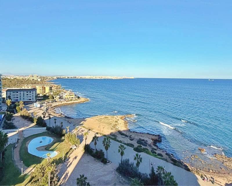 3 Zimmer Penthouse zu verkaufen in Punta Prima - 765.000 € (Ref: 9991999)