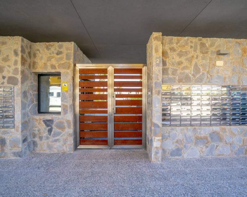 3 Zimmer Penthouse zu verkaufen in Punta Prima - 765.000 € (Ref: 9991999)
