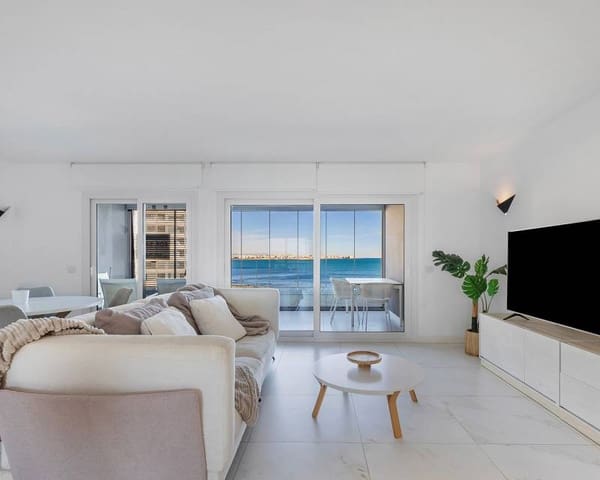 2 soveværelse Lejlighed til salg i Punta Prima, Torrevieja - € 765.000 (Ref: 9996058)
