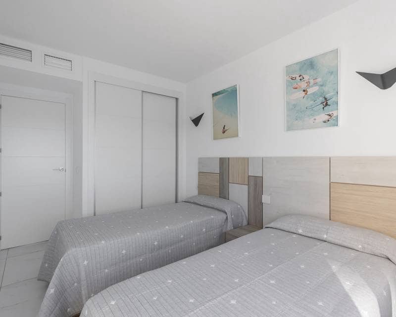 2 soveværelse Lejlighed til salg i Punta Prima - € 765.000 (Ref: 9996058)