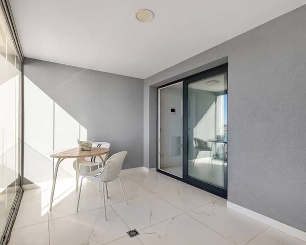 2 soveværelse Lejlighed til salg i Punta Prima, Torrevieja - € 765.000 (Ref: 9996058)