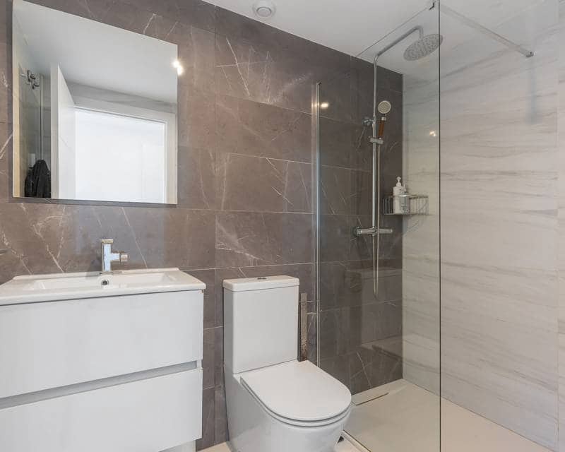2 soveværelse Lejlighed til salg i Punta Prima - € 765.000 (Ref: 9996058)