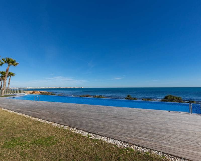 2 soveværelse Lejlighed til salg i Punta Prima - € 765.000 (Ref: 9996058)