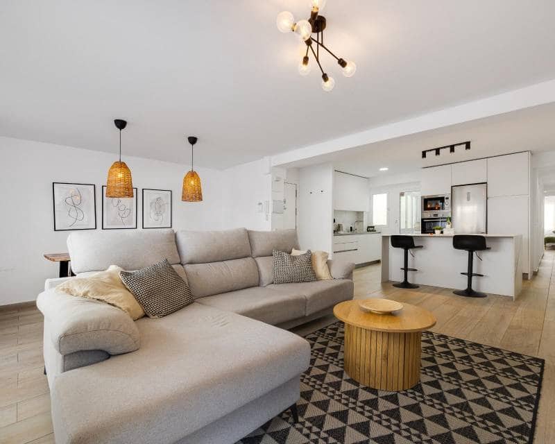 3 makuuhuone Huoneisto myytävänä paikassa Torrevieja - 220 000 € (Ref: 9996246)