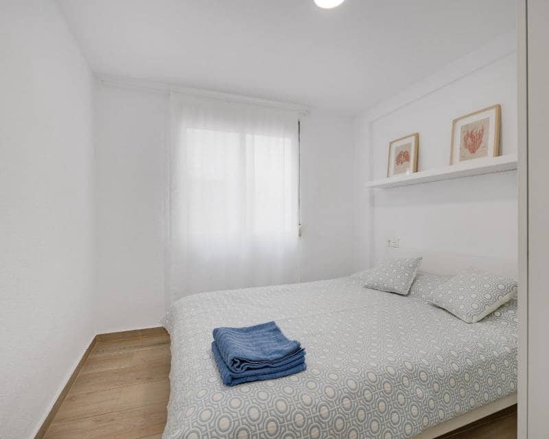 3 makuuhuone Huoneisto myytävänä paikassa Torrevieja - 220 000 € (Ref: 9996246)