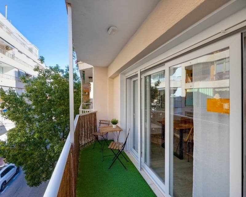 3 makuuhuone Huoneisto myytävänä paikassa Torrevieja - 220 000 € (Ref: 9996246)