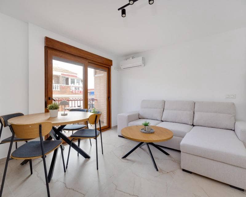 3 Zimmer Penthouse zu verkaufen in Torrevieja - 225.000 € (Ref: 9996247)