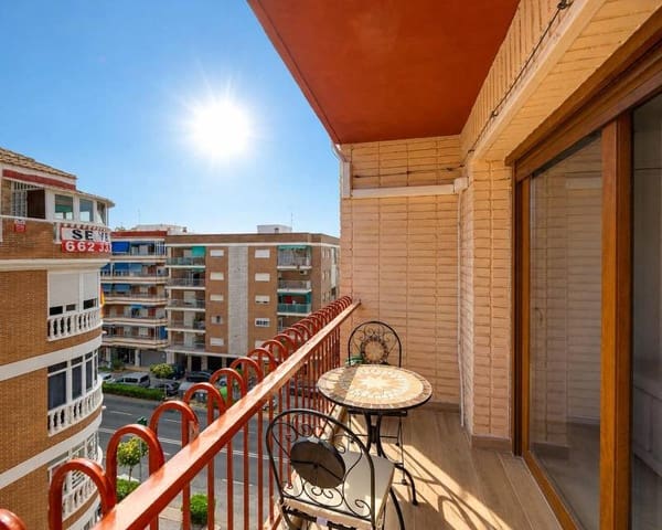 3 soverom Penthouse til salgs i Playa del Acequión, Torrevieja - € 225 000 (Ref: 9996247)