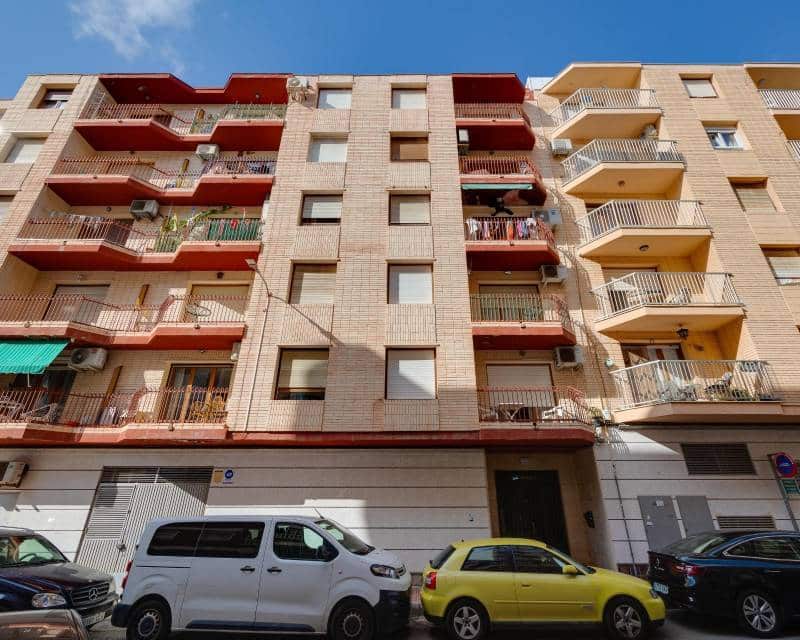 3 Zimmer Penthouse zu verkaufen in Torrevieja - 225.000 € (Ref: 9996247)
