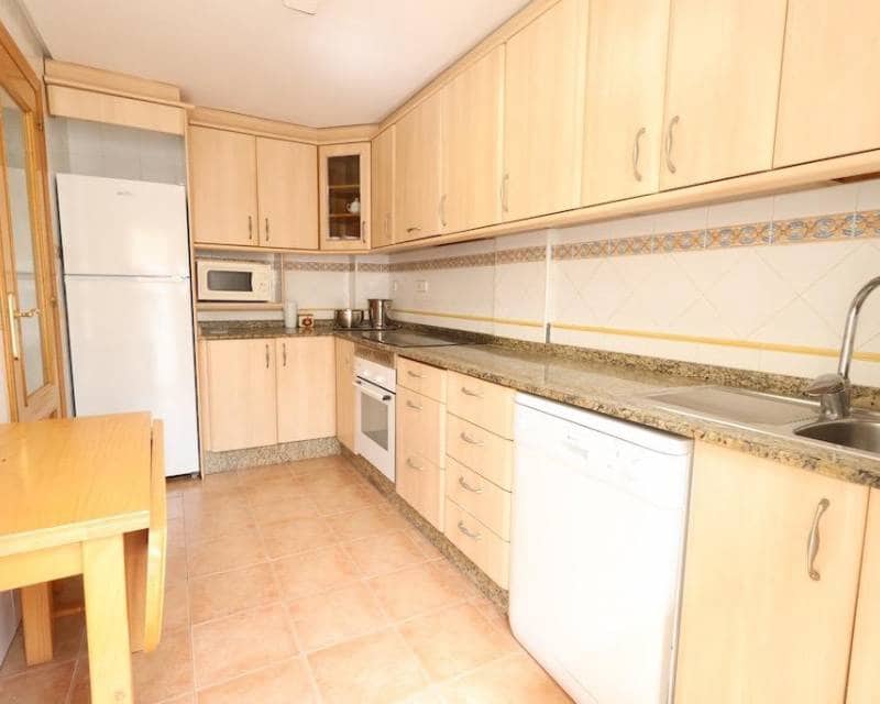 3 soveværelse Byhus til salg i Orihuela Costa med swimmingpool garage - € 390.000 (Ref: 9997534)