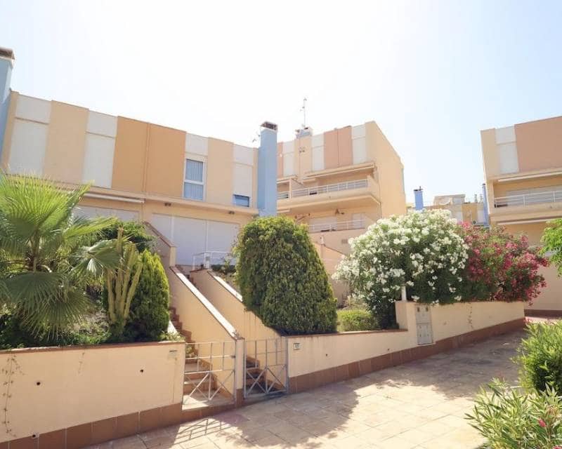 3 soveværelse Byhus til salg i Orihuela Costa med swimmingpool garage - € 390.000 (Ref: 9997534)