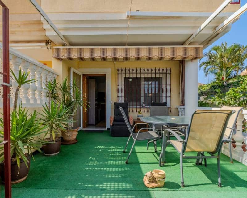 Chalet de 3 habitaciones en Puerto de Mazarron en venta - 250.000 € (Ref: 9997535)