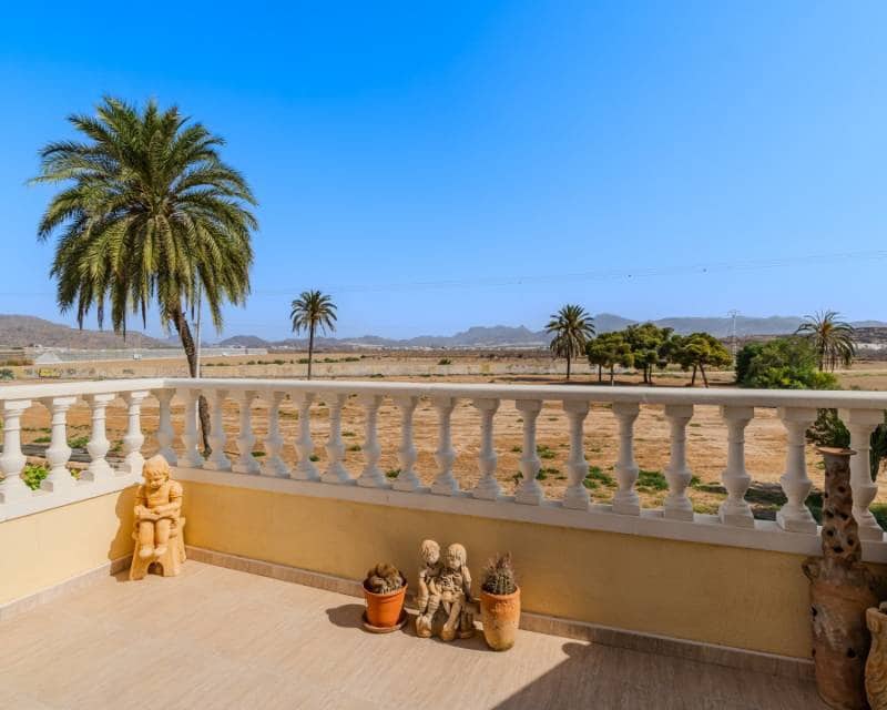 Chalet de 3 habitaciones en Puerto de Mazarron en venta - 250.000 € (Ref: 9997535)