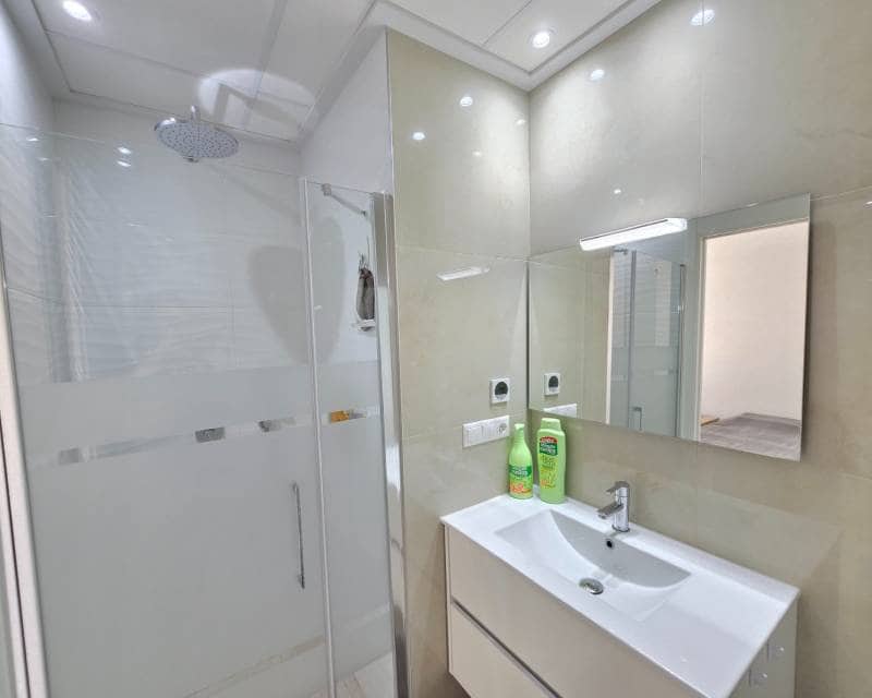 3 camera da letto Villa in vendita in Dona Pepa con piscina - 395.000 € (Rif: 9997536)