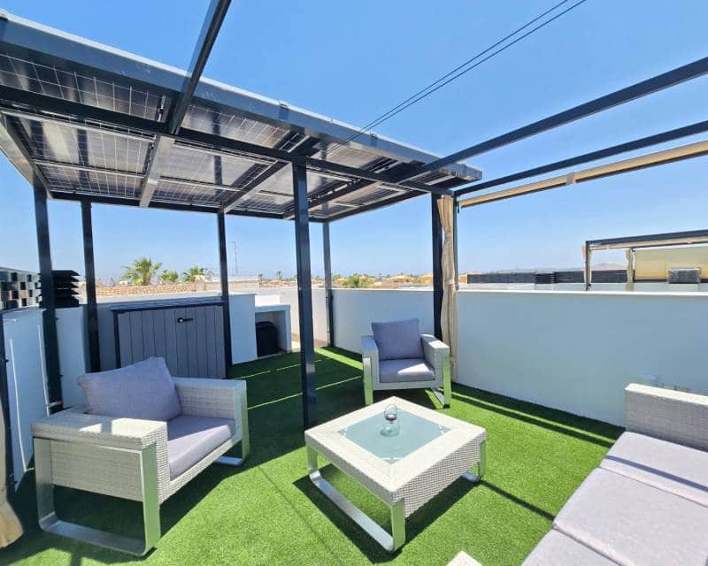 3 camera da letto Villa in vendita in Dona Pepa con piscina - 395.000 € (Rif: 9997536)