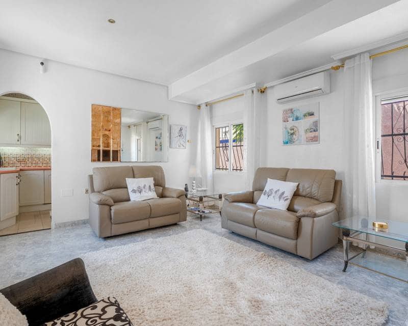 4 sypialnia Willa na sprzedaż w La Marquesa z basenem - 399 000 € (Ref: 9997537)
