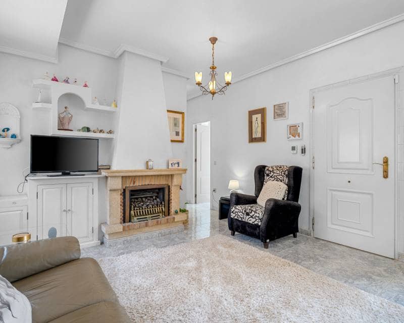 4 sypialnia Willa na sprzedaż w La Marquesa z basenem - 399 000 € (Ref: 9997537)