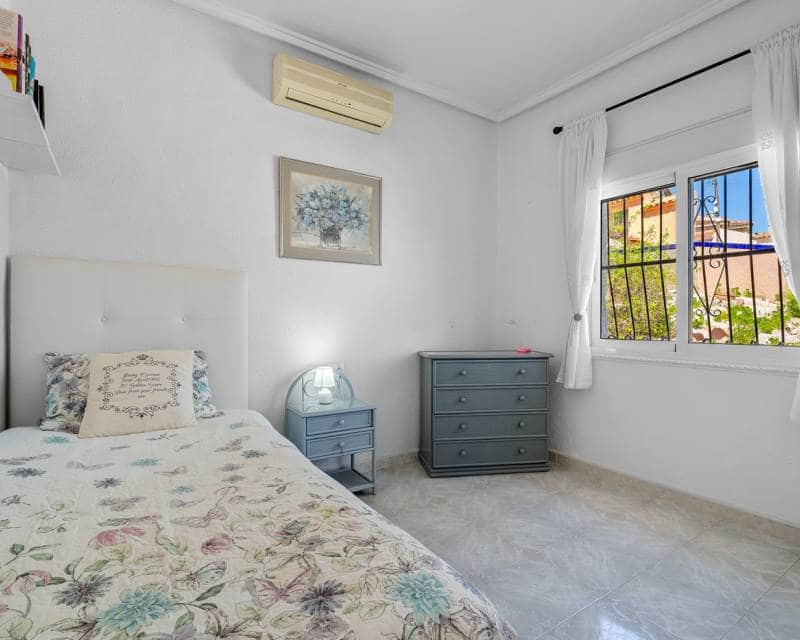 4 sypialnia Willa na sprzedaż w La Marquesa z basenem - 399 000 € (Ref: 9997537)