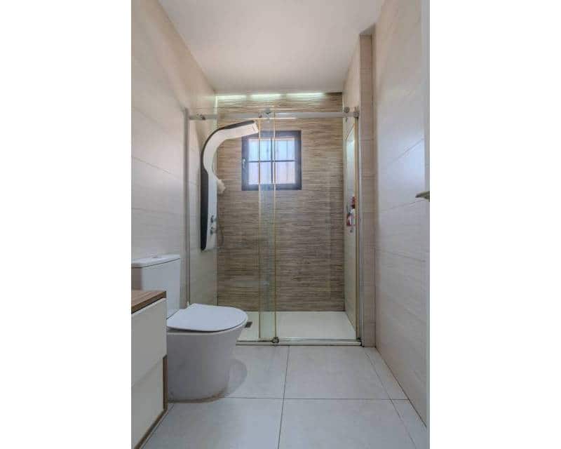 3 soverom Villa til salgs i Torrevieja med svømmebasseng - € 305 000 (Ref: 9997651)