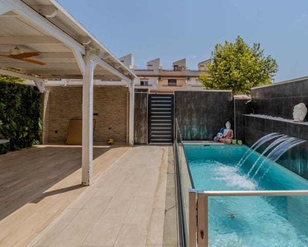 3 soveværelse Villa til salg i Parque Acuático - Sector 25, Torrevieja med swimmingpool - € 305.000 (Ref: 9997651)