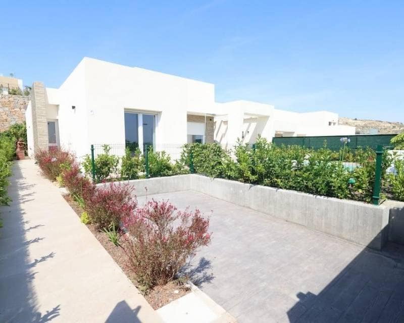 3 slaapkamer Villa te koop in Algorfa met zwembad garage - € 510.000 (Ref: 9997652)